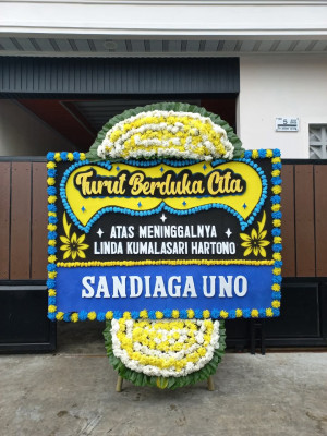 Papan Bunga Duka di Sadai